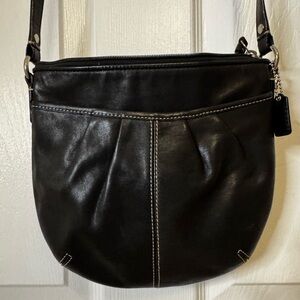 Vintage Coach SoHo Swing Pack Black Leather Bag